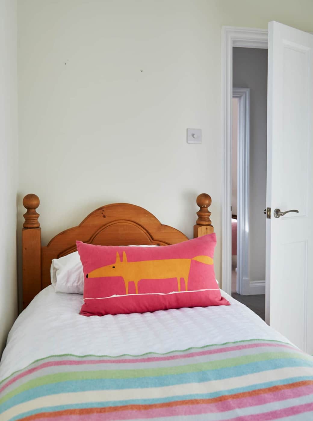 Single bedroom