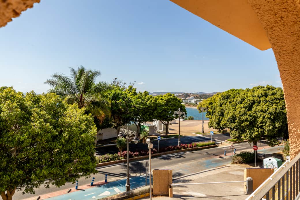 Bedroom with seaview. Just one road between you and the beach. 