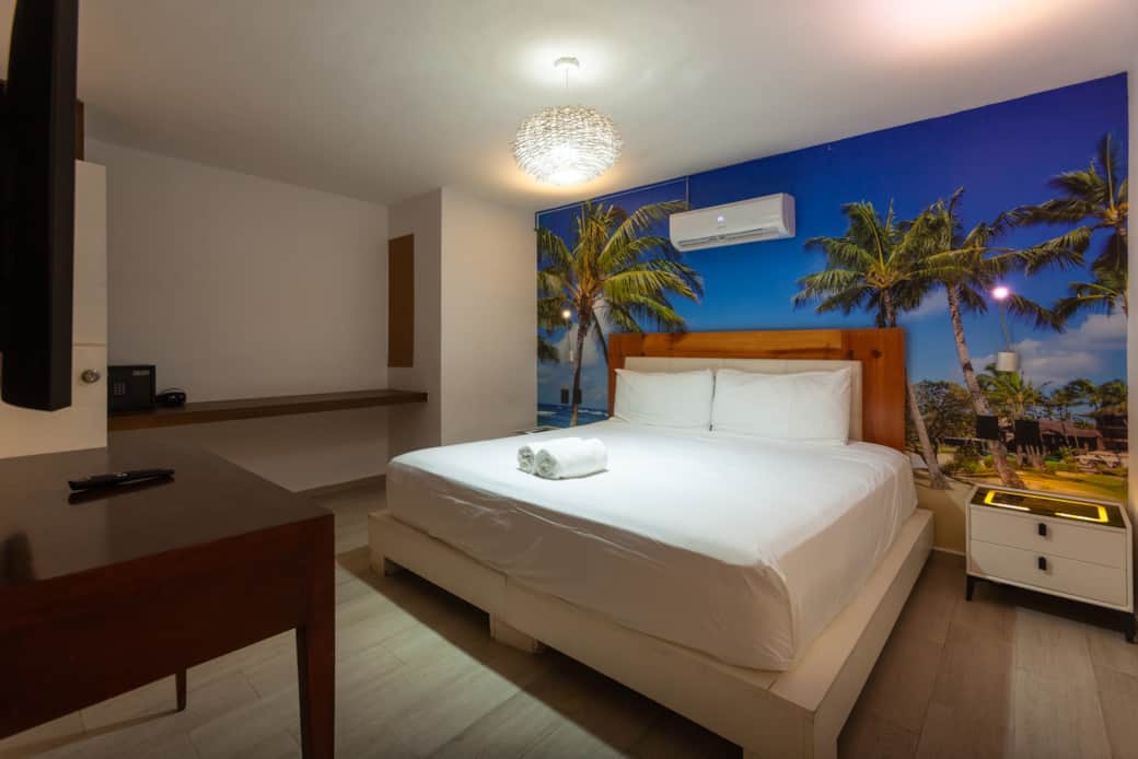 Recamara 1-1 Cama King size 