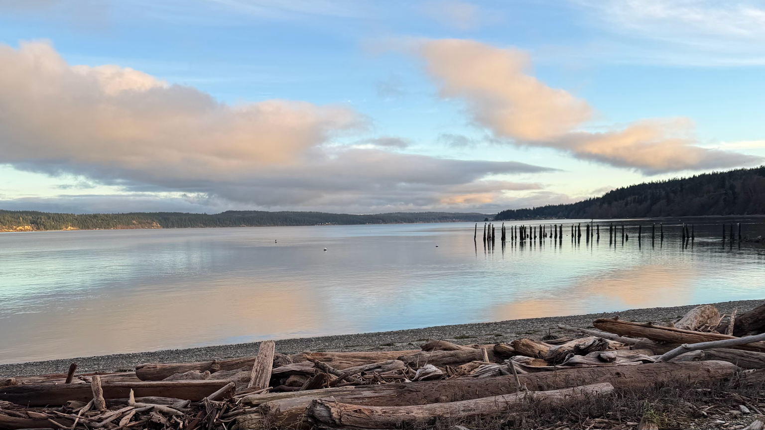 The quiet side of Whidbey. The quiet side of Whidbey.