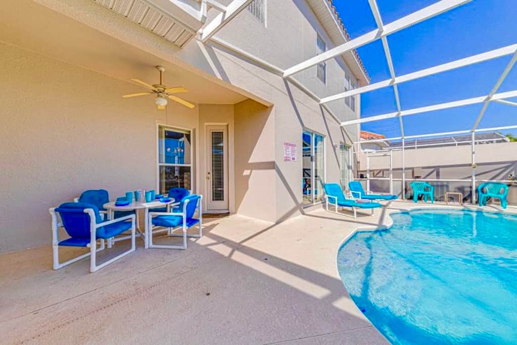 A covered lanai to enjoy al fresco dining or to shade from the Florida sunshine