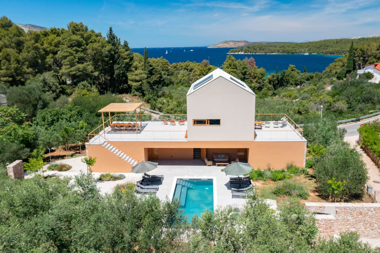 Nine Olives Hvar ist speziell als herausragendes Ferienhaus konzipiert.