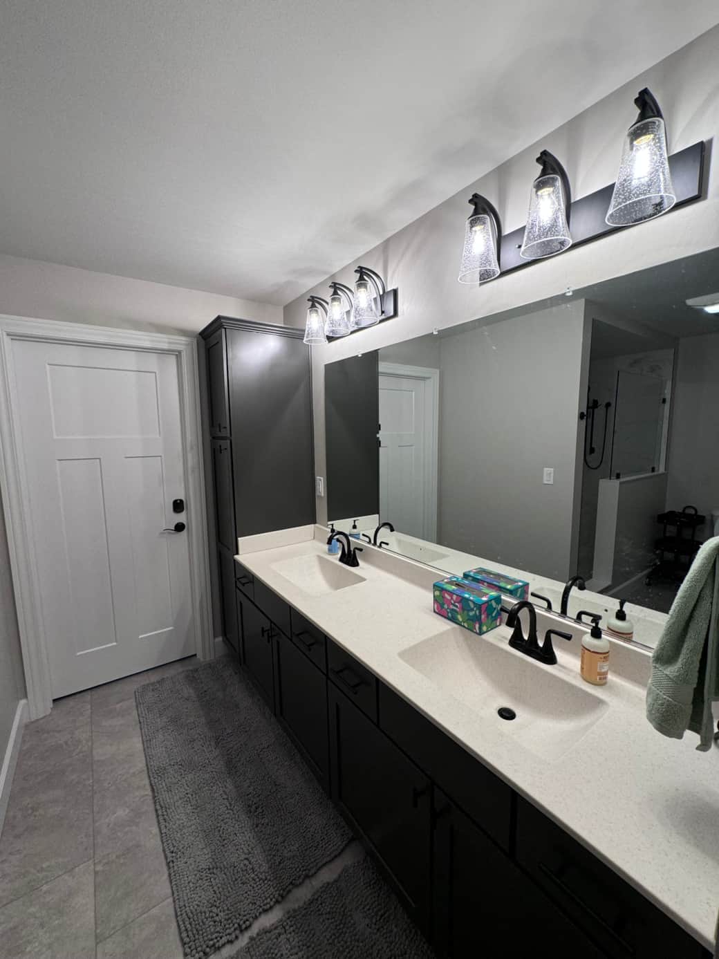 Master Vanity