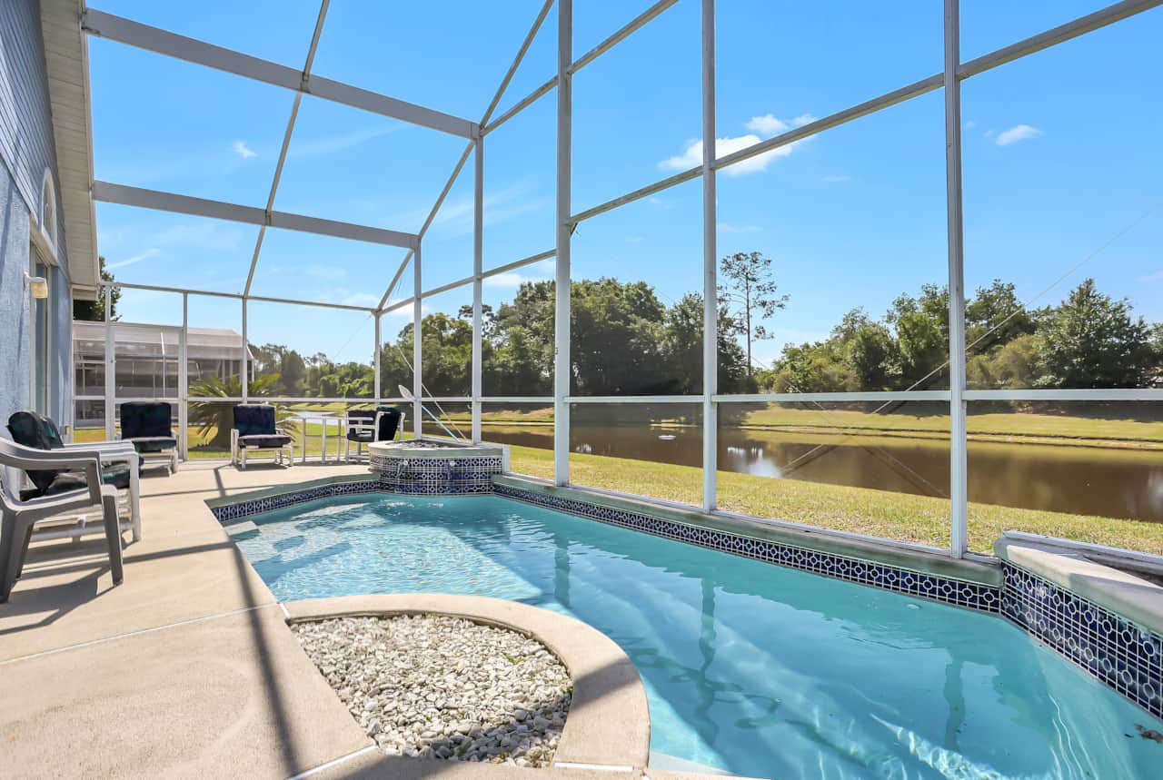 Your private pool/spa with lake view