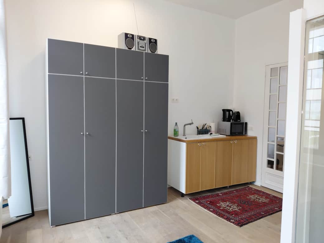 Kast