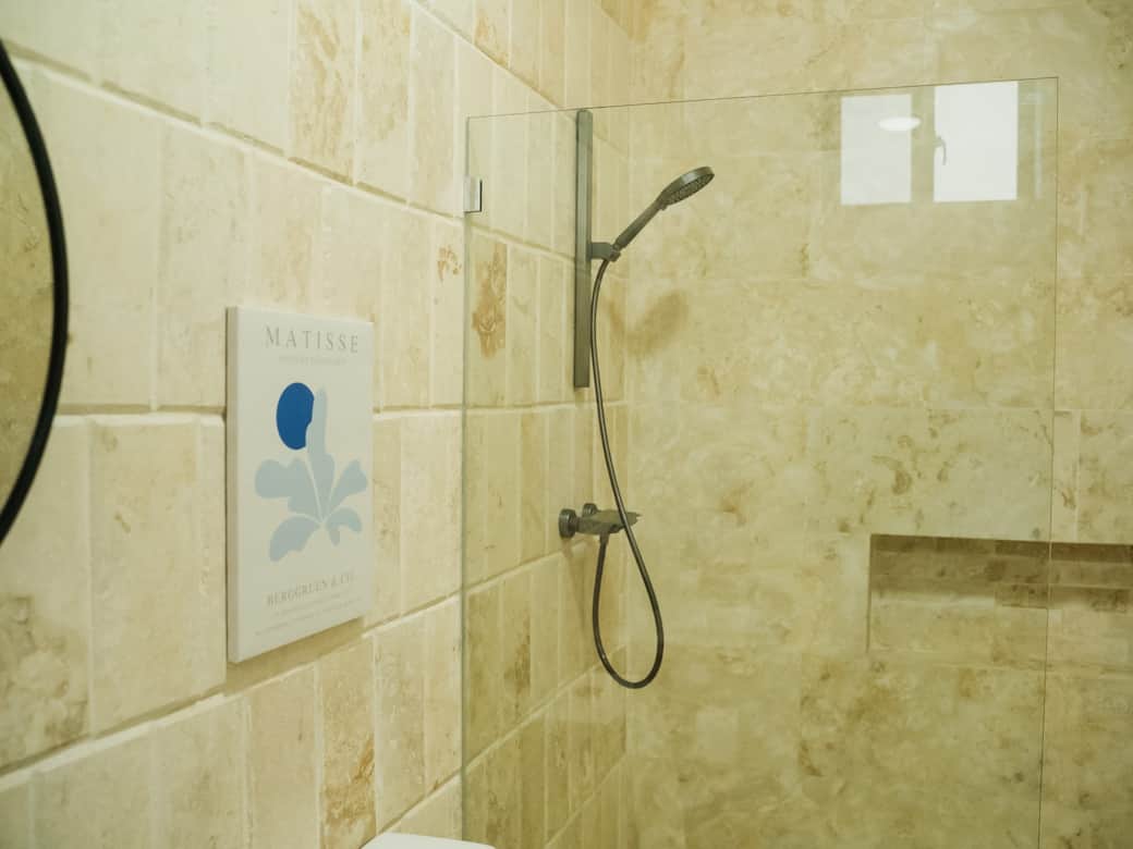Bathroom shower Bathroom shower