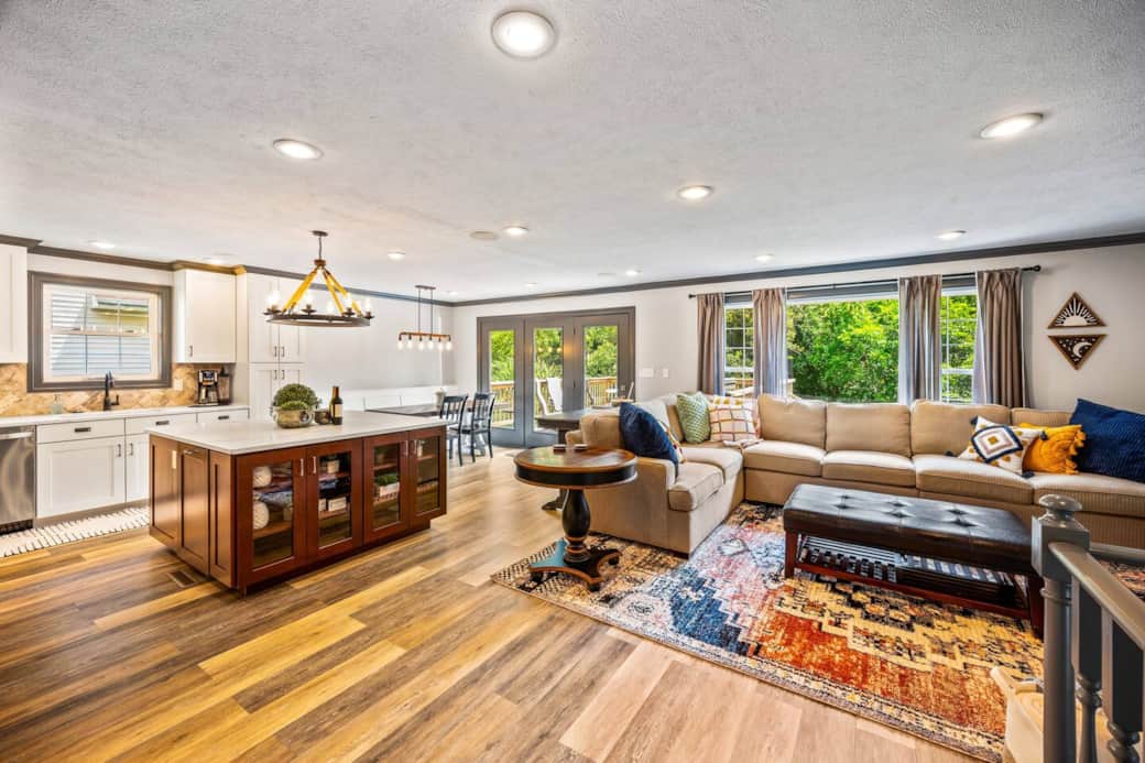 Main Level Living room