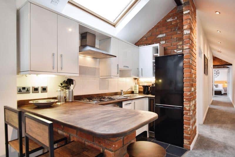 Fully equipped kitchen