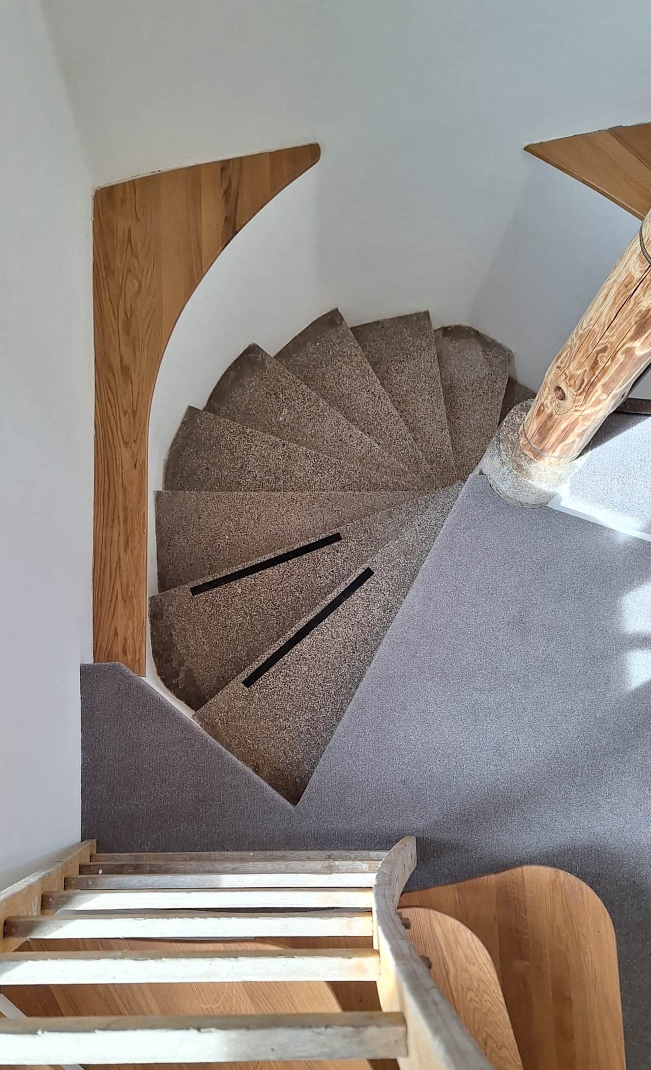 Steintreppe EG->1. OG