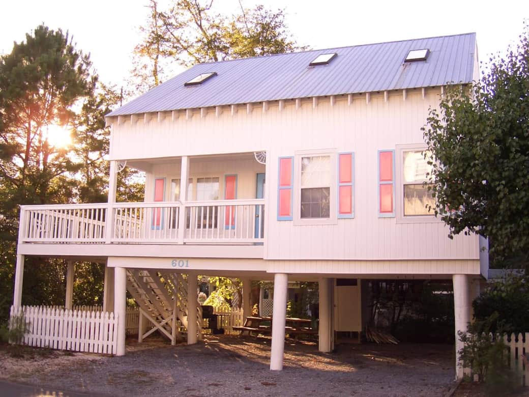 601 Arthurstown Rd
Bahamas Beach Cottages