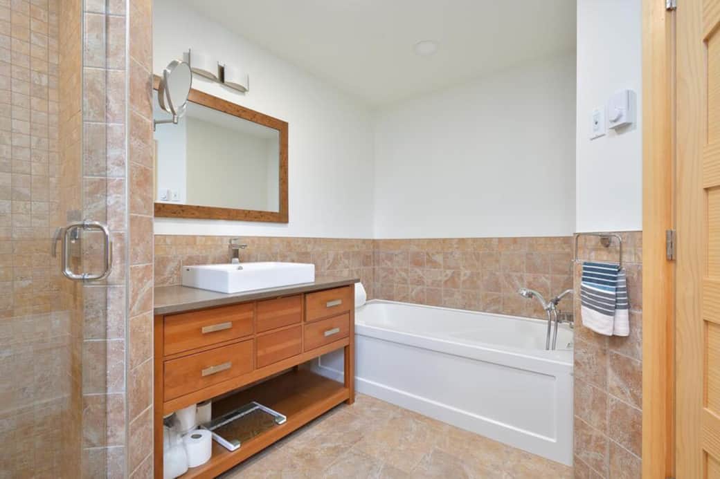 Master suite with walk-in closet, vanity, bidet, soaking tub and walk-in shower (on main floor)