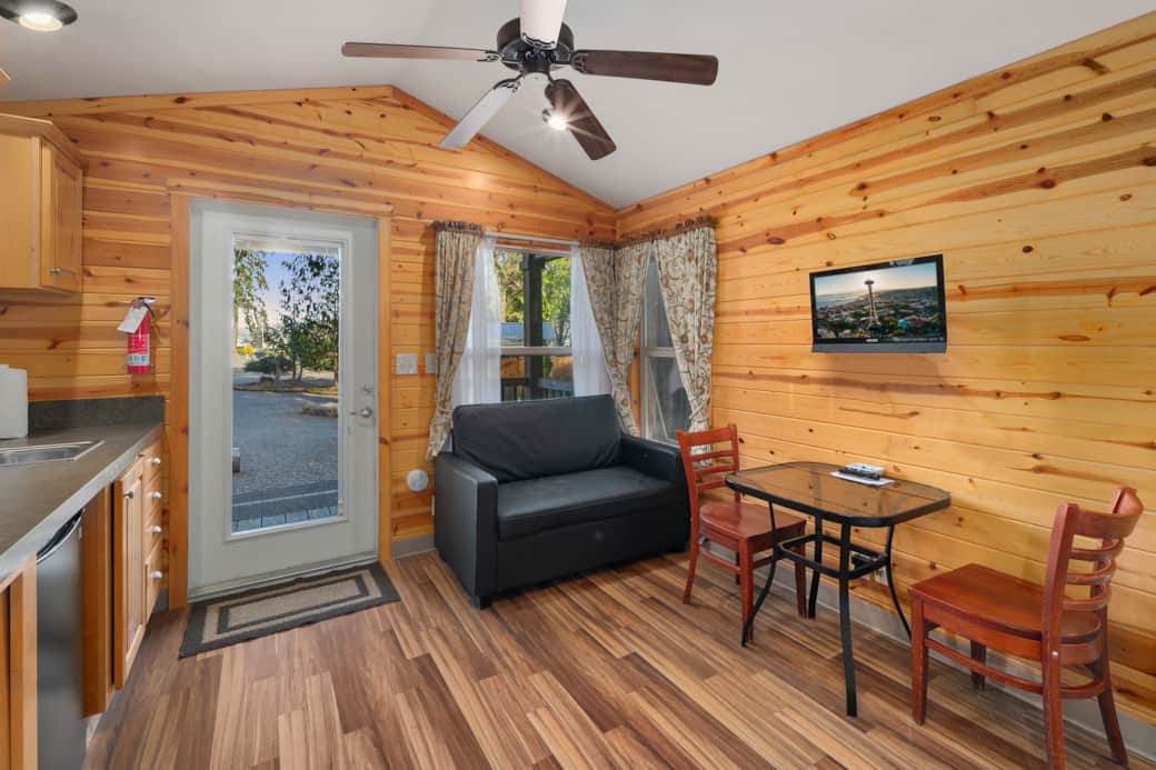 9 livingroom