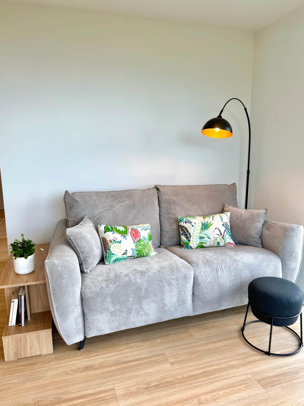 Bed sofa with Italian opening 