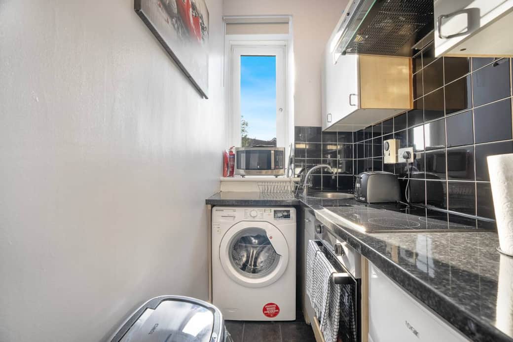 Coffee machine and essentials provided so you can enjoy a relaxed start to the day without needing to head out immediately. Coffee machine and essentials provided so you can enjoy a relaxed start to the day without needing to head out immediately.