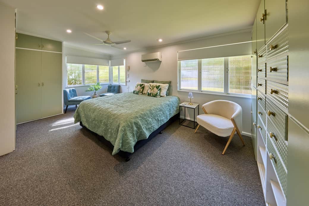 2nd Bedroom King Bed:King Split