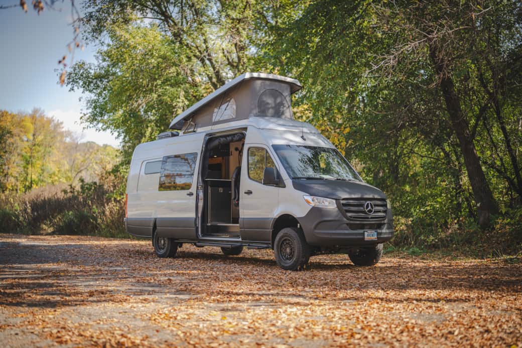 EK5 Exterior