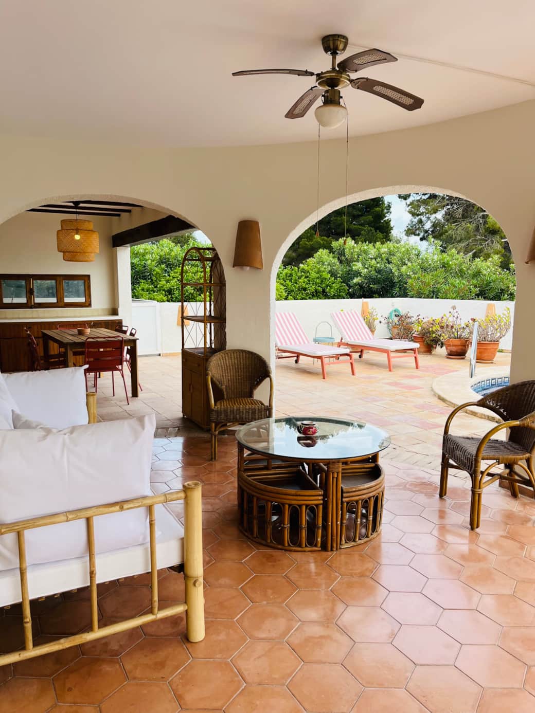 Covered lounge area
