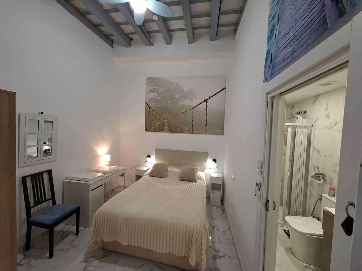 Cama Matrimonio & Escritorio