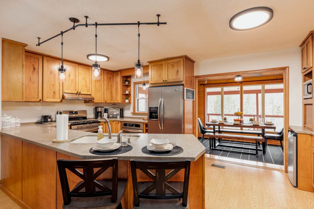 Kitchen and Dining 