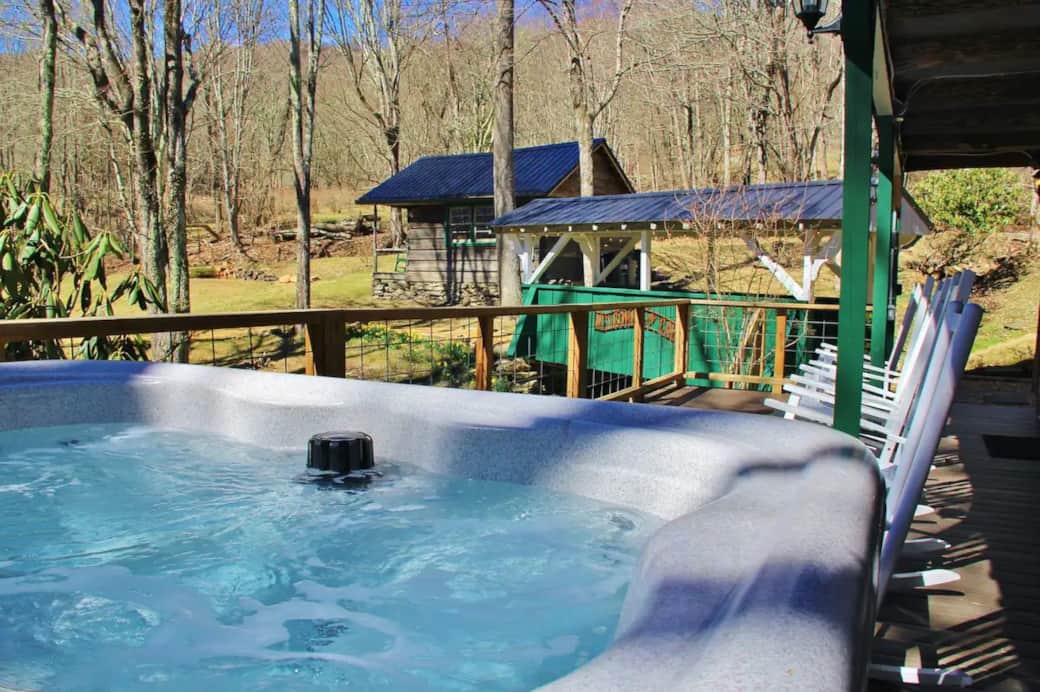 Hot Tub On The Creek! 