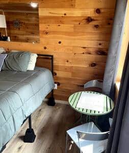 SMALL EATING SPACE SMALL EATING SPACE