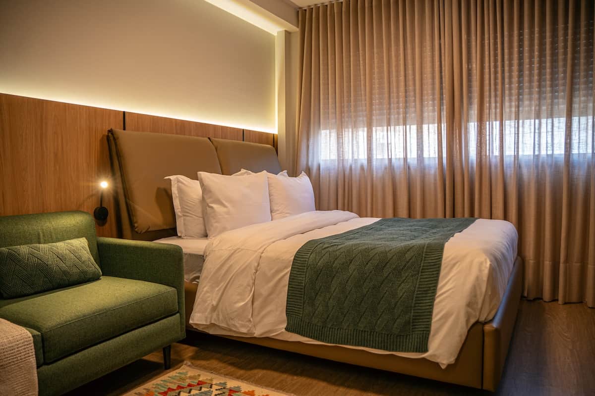 Image Title