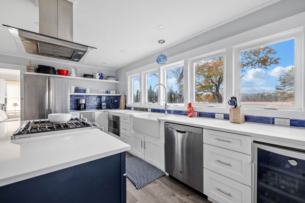 Newly Renovated Kitchen Newly Renovated Kitchen