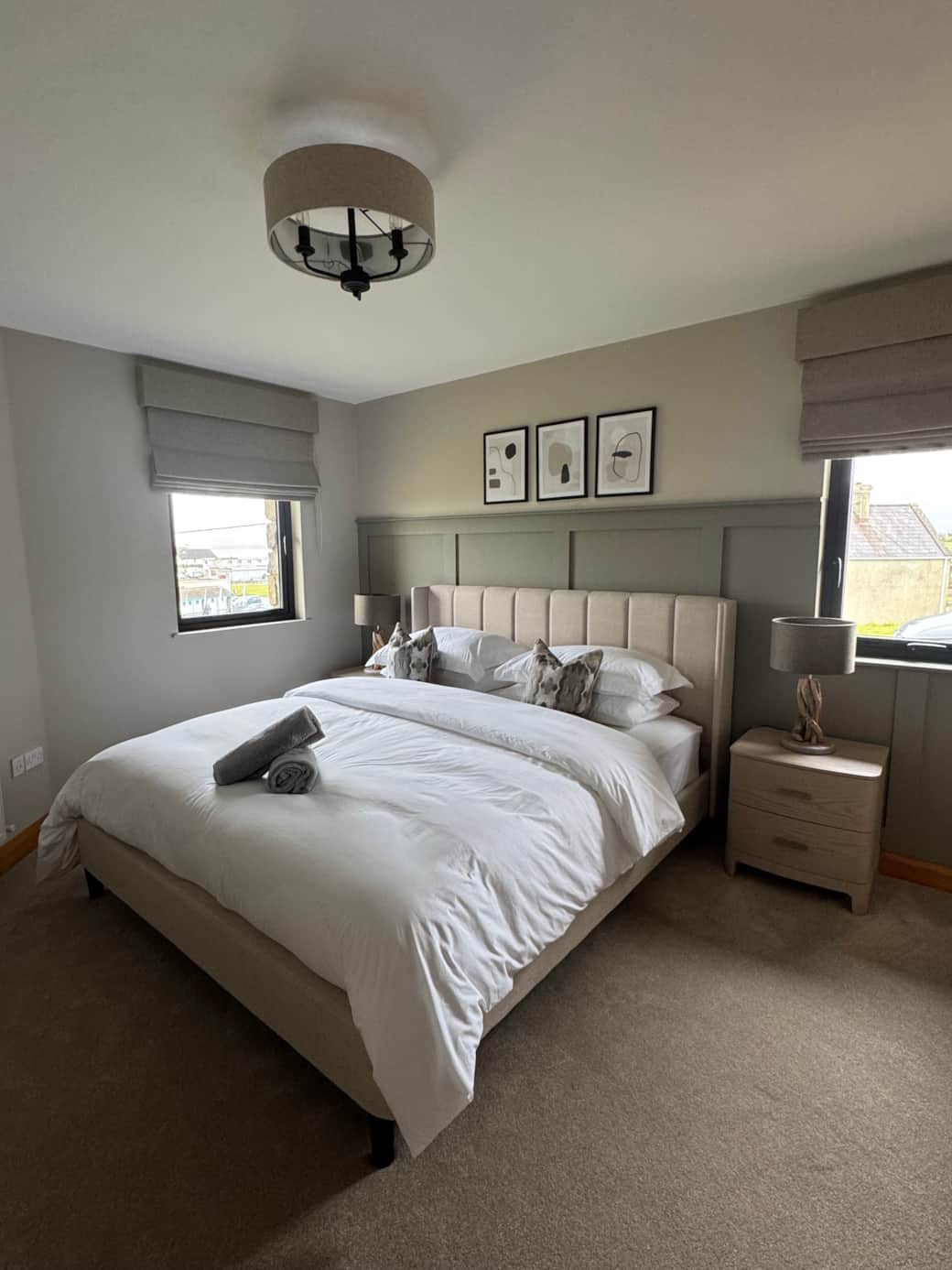 Master Bedroom with Superking Bed Master Bedroom with Superking Bed