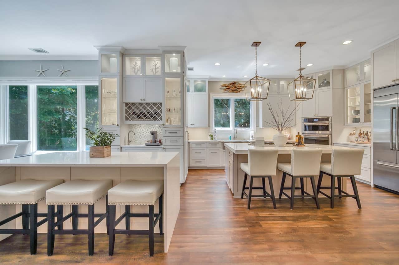 Kitchen dining