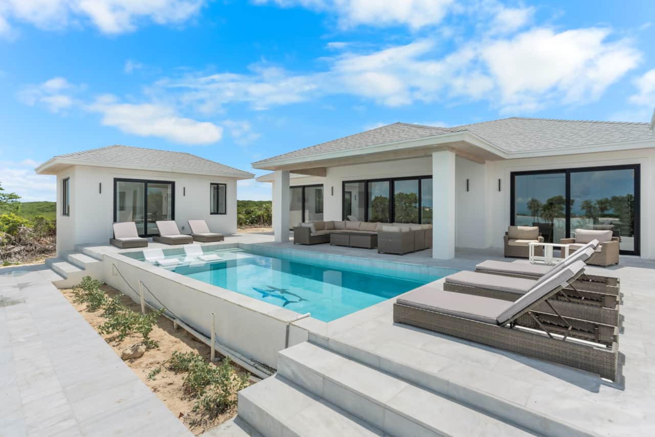 C Side Estate - Exuma Vacation Rentals