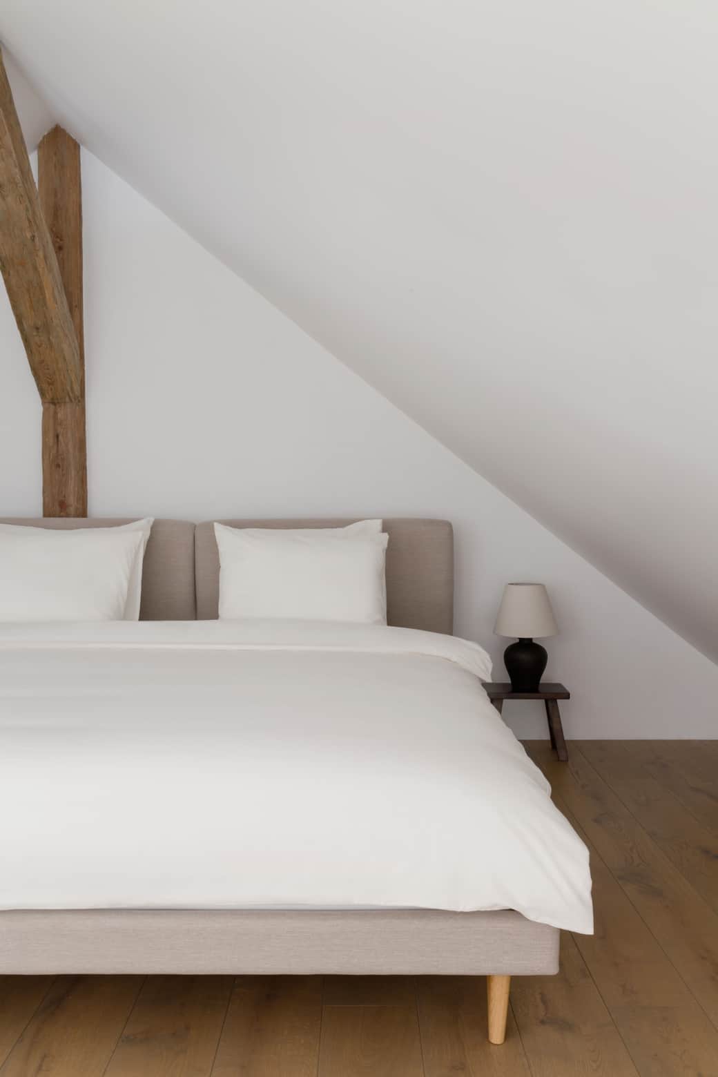 Bedroom in the lofted area