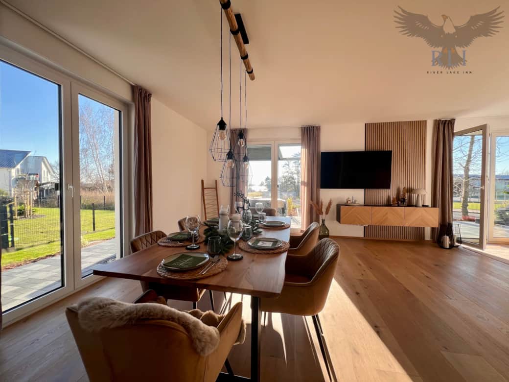 Großzügiger Wohn-/Ess-/Kochbereich Großzügiger Wohn-/Ess-/Kochbereich