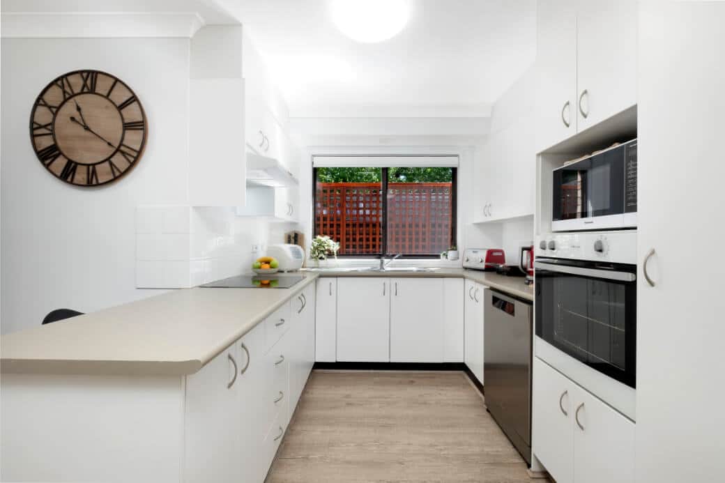 Induction cooktop, oven and microwave makes for easy full meal or snack preparation. 
