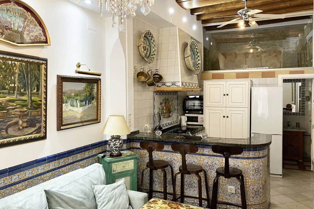 Salón comedor y cocina.