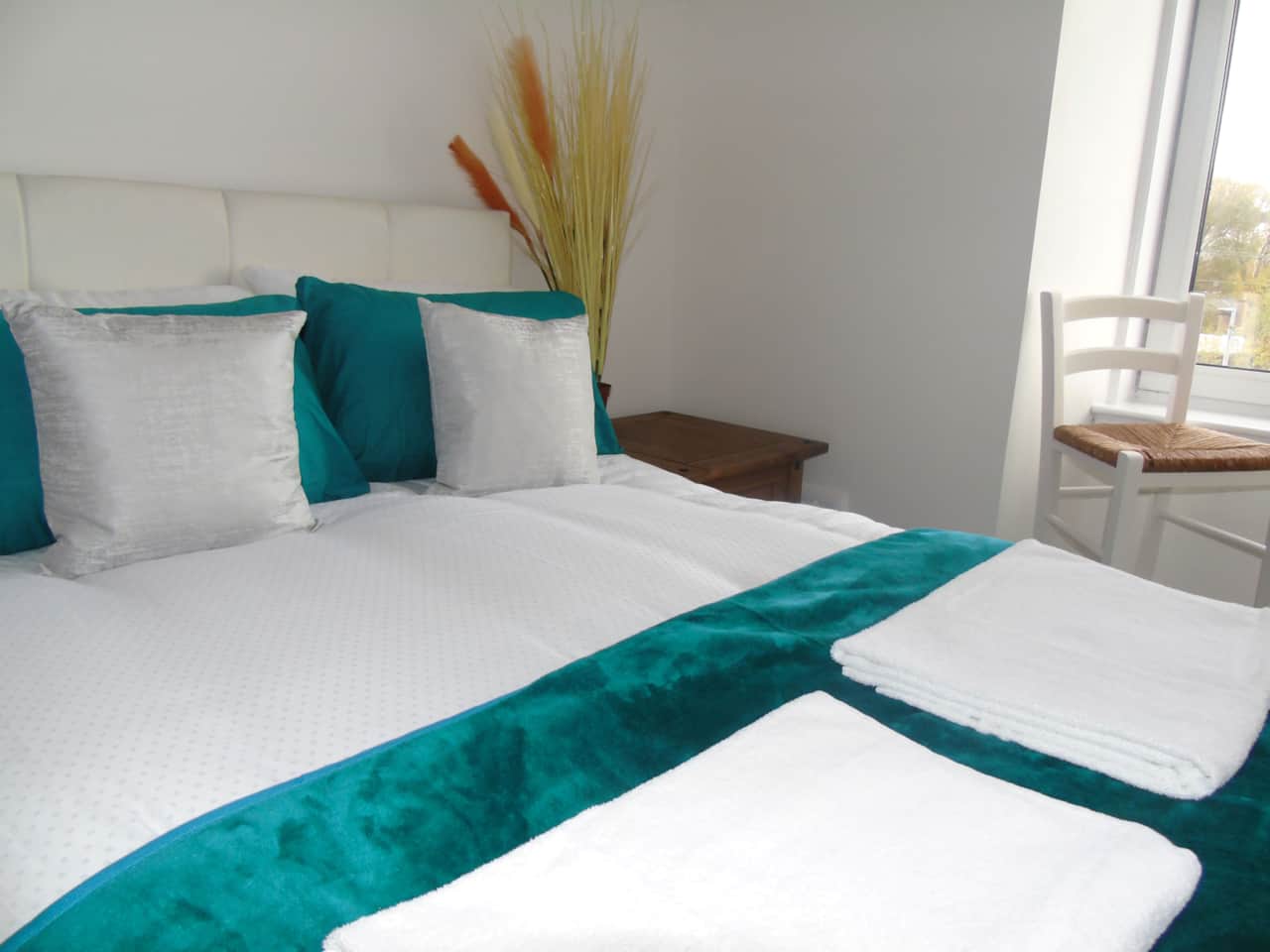 Bedroom 1 (Double)
