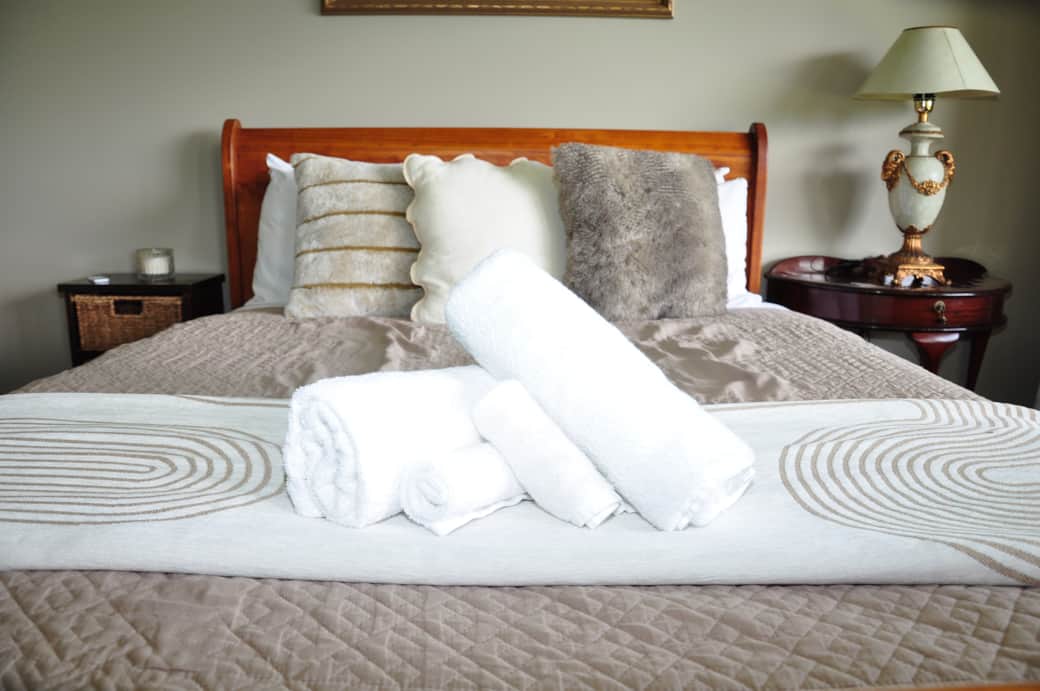 Main bedroom - linen close-up
