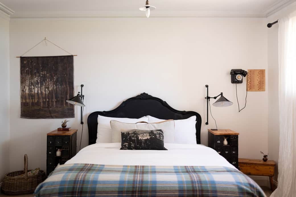 Pickett's Cottage - the bedroom is made for slow mornings. Sink into a cloud of soft white linen and try, just try, to get up at a reasonable hour. Pickett's Cottage - the bedroom is made for slow mornings. Sink into a cloud of soft white linen and try, just try, to get up at a reasonable hour.
