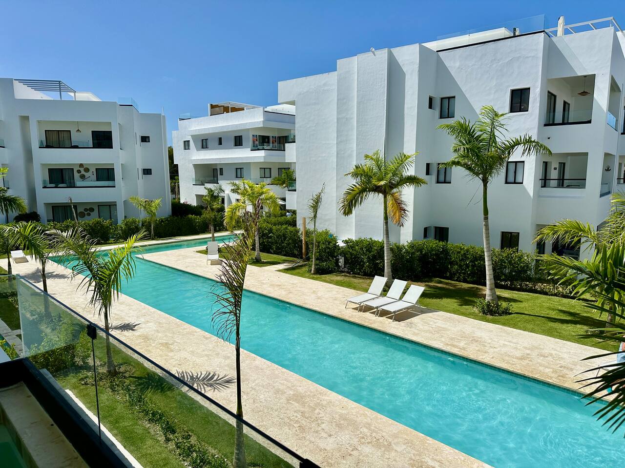 Your Poolside Nest at ONA Residences photo 4