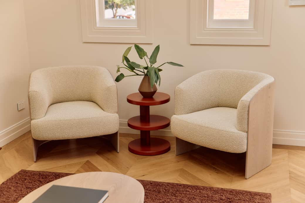 MG Suite - Living Room - a spot for two