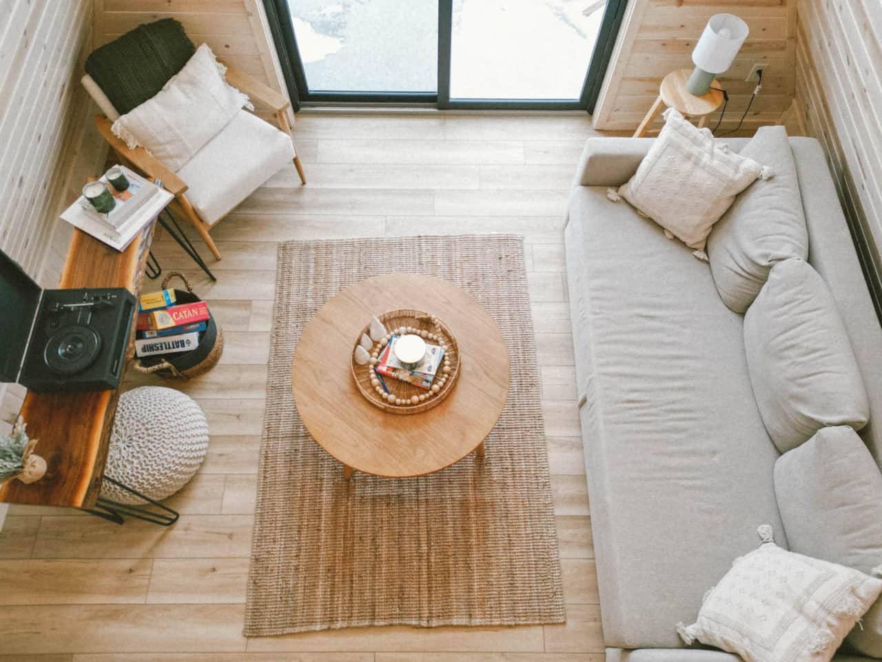 living room 