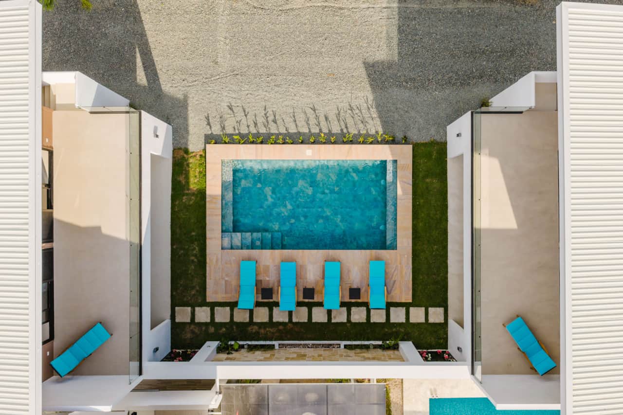Birds eye view of pool