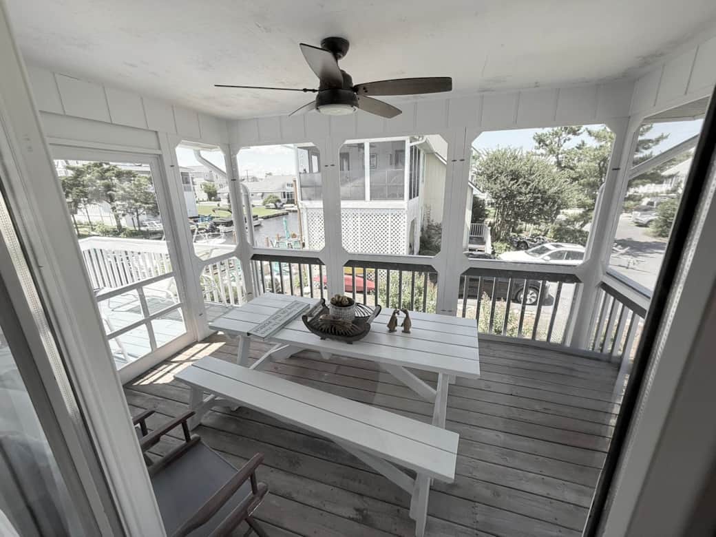 Screened porch with mini fridge