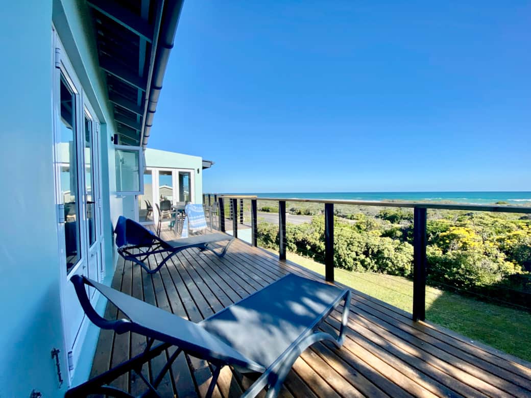 Sea View Deck - Top Floor