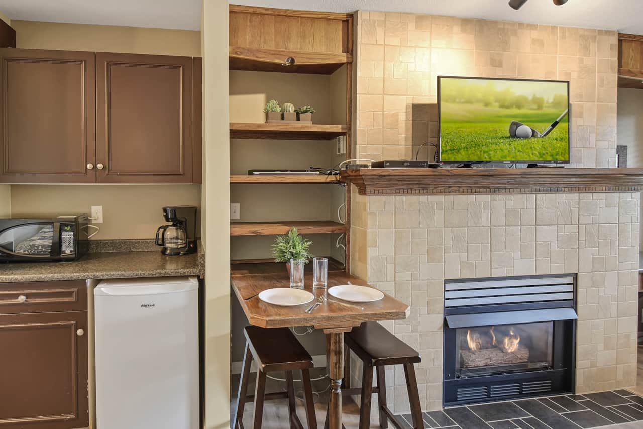 Kitchenette With Fold Away Table