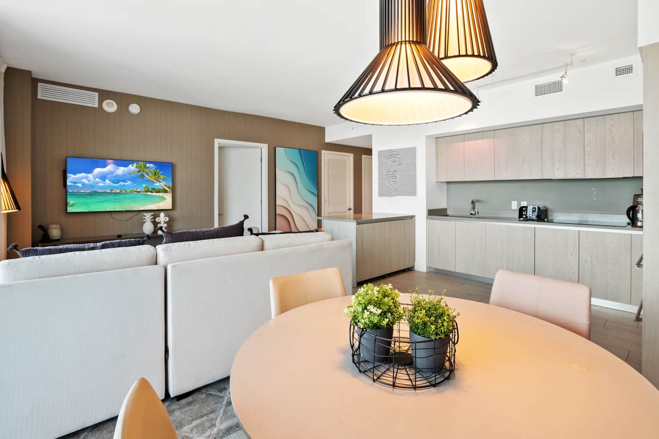 6 print 4010 s ocean dr 2706