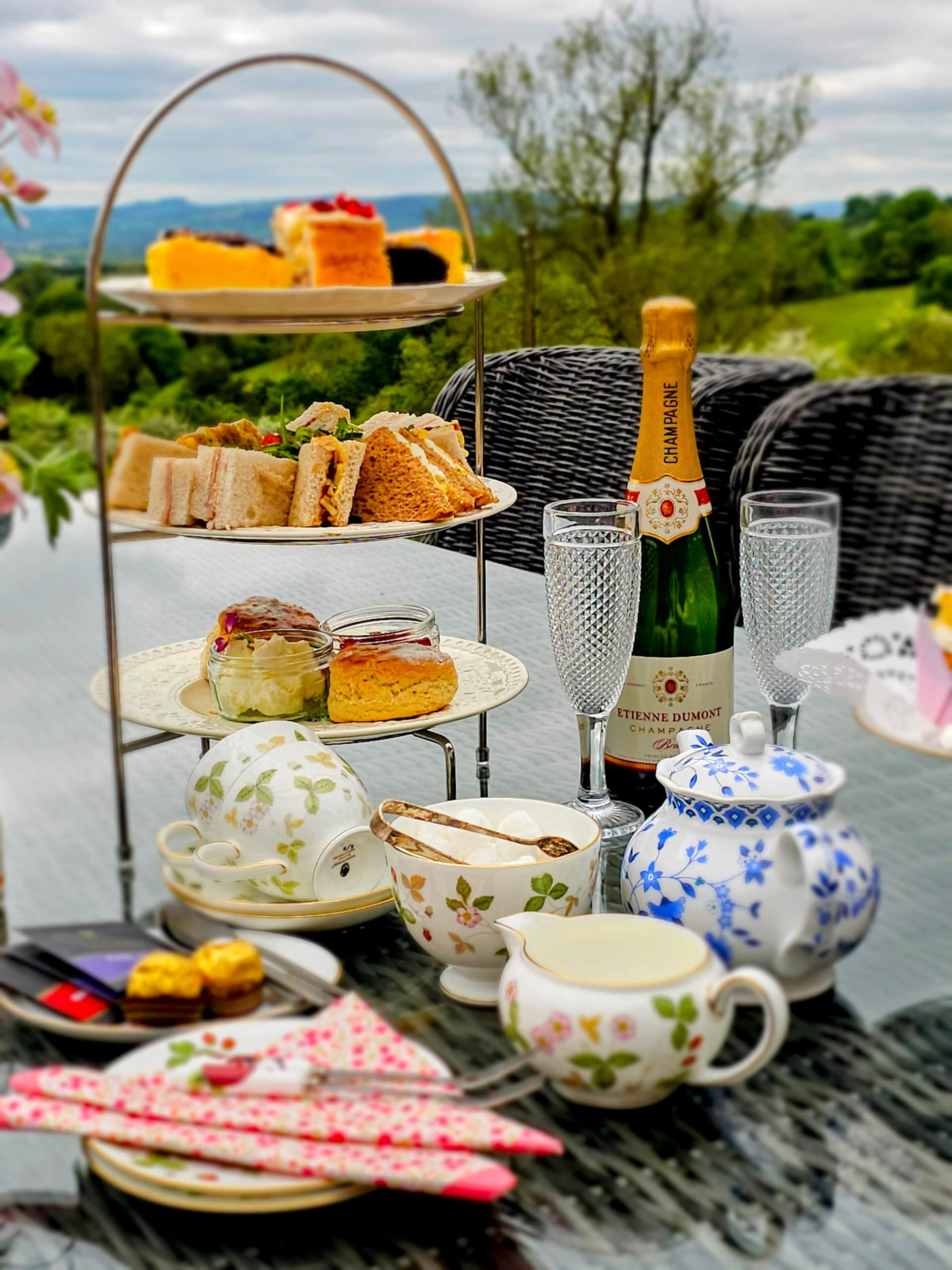 luxury afternoon tea