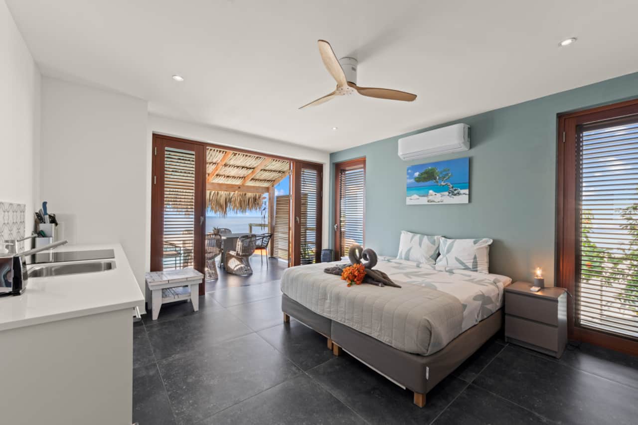 Lahara Suites