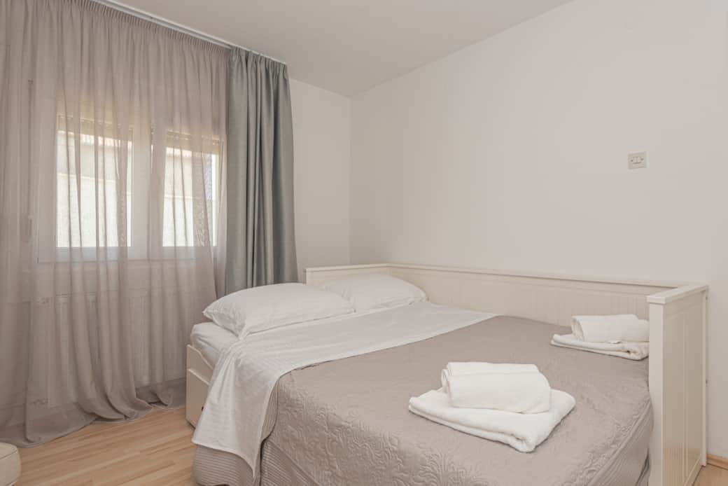 Dazlina Resort_Apartment SILVER Bedroom II v8