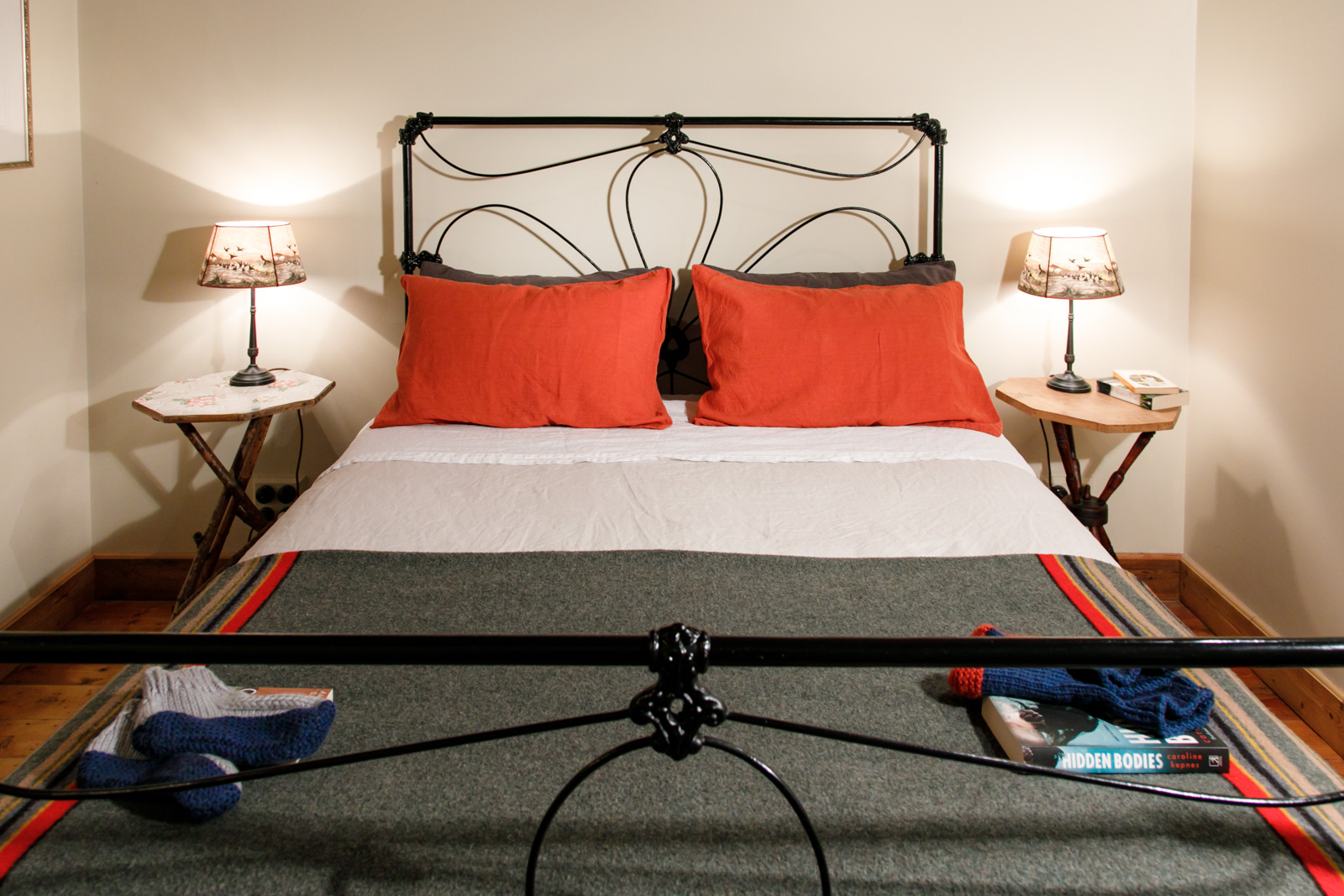 Shopkeeper's bed2, winter