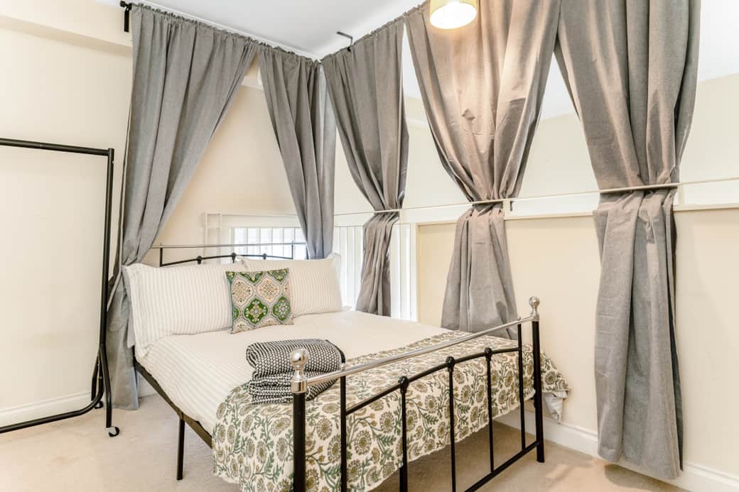 4Bed Finnieston SkyHigh Duplex (51)